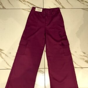 Calça roxa detalhe lateral (Alice)