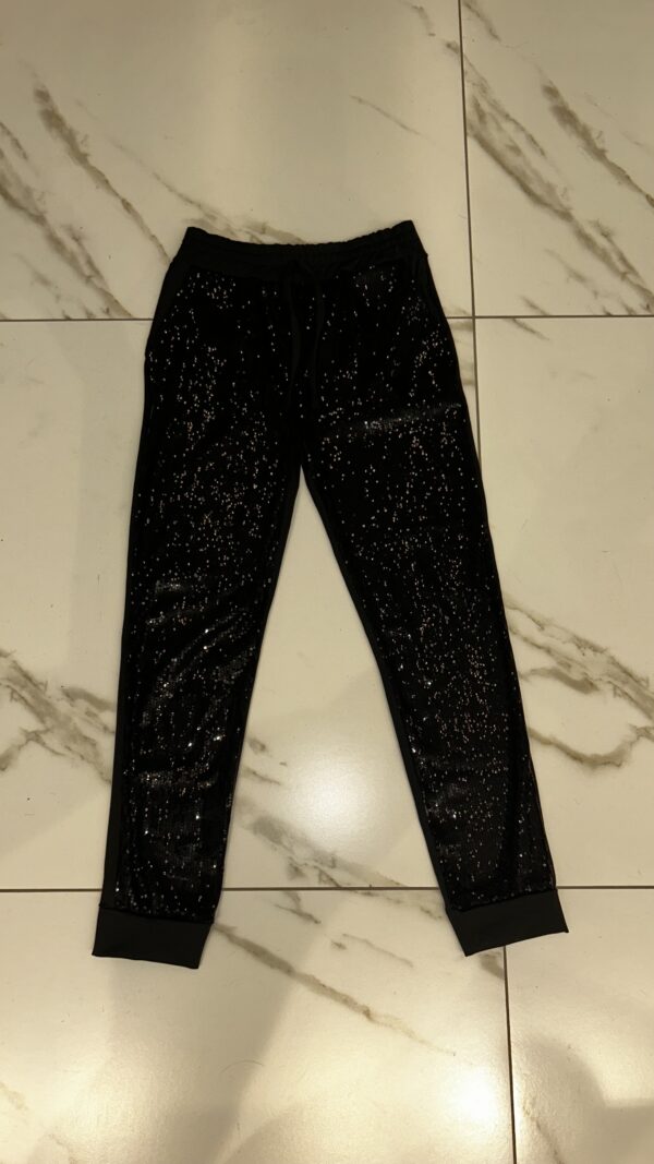 Calça preta paetê frontal